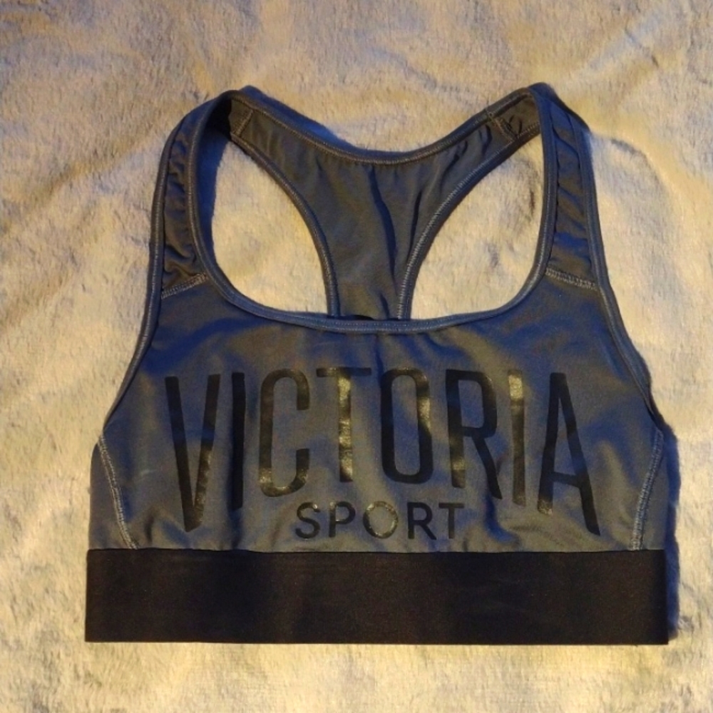 3/$30💜VICTORIA'S SECRET SPORTS BRA NWOT